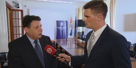 Đuro Sessa, predsjednik Državnog izbornog povjerenstva, i Dino Goleš (Foto: Dnevnik.hr)