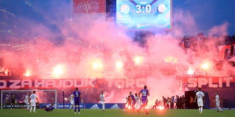 Torcida na Maksimiru (Foto: Luka Stanzl/PIXSELL