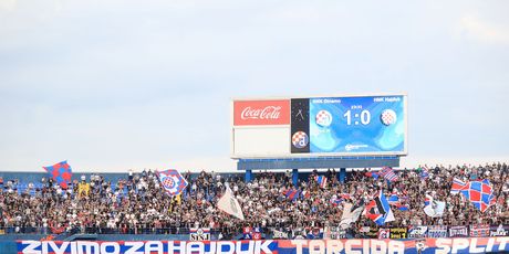 Torcida na Maksimiru (Foto: Luka Stanzl/PIXSELL