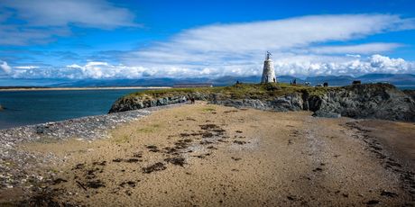 Llanddwyn - 1