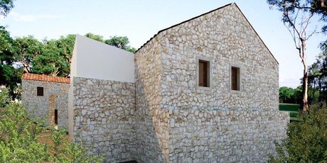 Medena kuća - 1