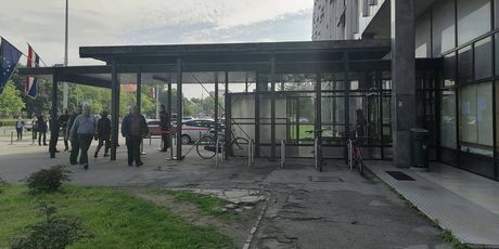 Evakuiran Općinski sud u Vukovarskoj - 5
