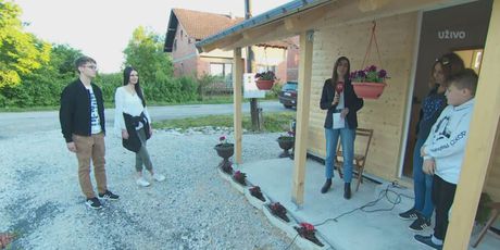 Učenici srednjih škola obnovili kuću u Glini