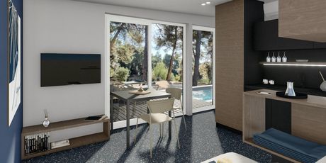 Porton Holiday Homes. - 8