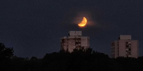 Pomrčina Mjeseca - 1