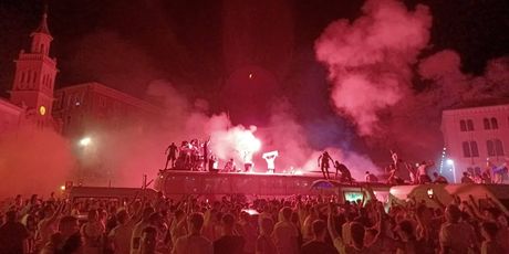 Igrači Hajduka na splitskoj Rivi