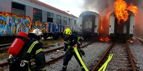 Požar na vagonu u Zagrebu