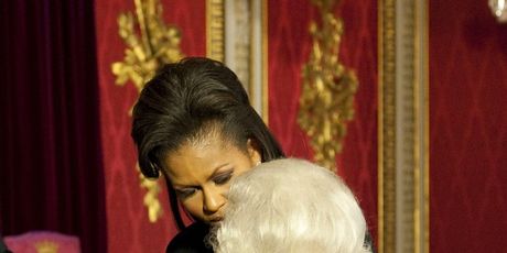 Michelle Obama i kraljica Elizabeta - 1