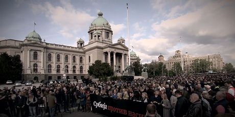 Provjereno: Srbija prosvjeduje nakon masovnih ubojstava - 3