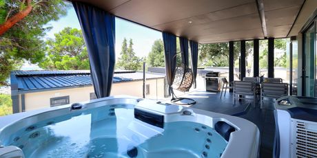 Kamp Elements Selce