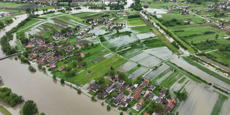 Poplava na karlovačkom području iz zraka - 11