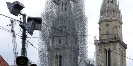 Nova skela na zagrebačkoj katedrali - 1