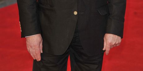 Bernard Hill - 4