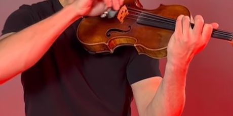 Alexander Rybak svira ''Rim Tim Tagi Dim'' - 5