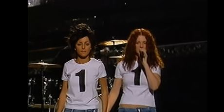 2003. Rusija