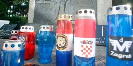 Spomenik poginulim navijačima Dinama u Domovinskom ratu