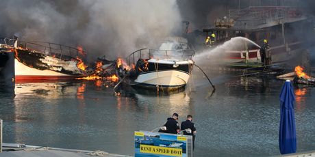 U marini Medulin požar je zahvatio velik broj brodova - 3