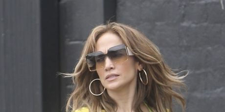 Jennifer Lopez - 7