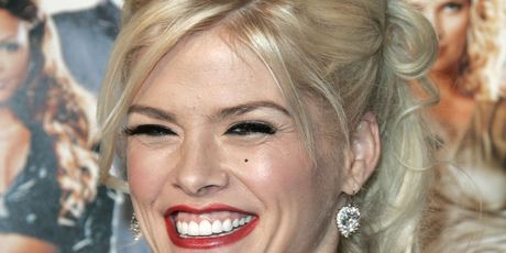 Anna Nicole Smith - 2