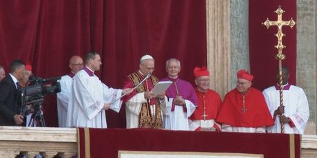 In Magazin: papa Lav XIV. - 3