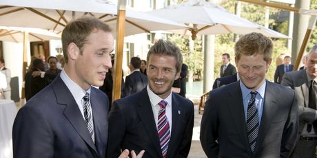 Princ William, princ Harry i David Beckham - 1