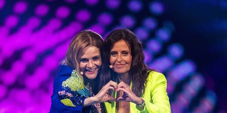Sandra Studer i Hazel Brugger - 4