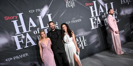 Katarina Baban, Momčilo Otašević, Martina Stjepanović Meter