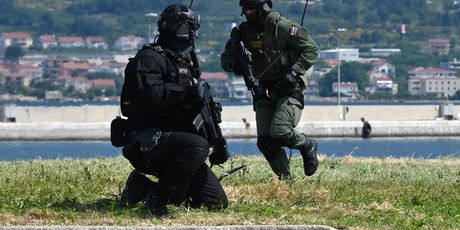 Antiteroristička vojna policija u akciji s kolegama iz Slovenije i MUP-a RH - 9
