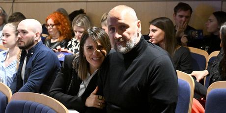Viktorija Đonlić Rađa i Dino Rađa