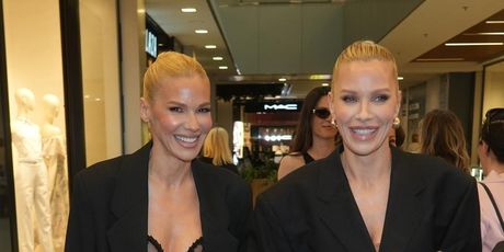 Nataša Bekvalac i sestra Kristina