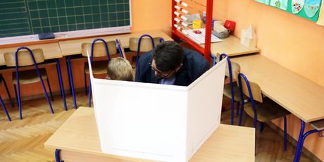 Peđa Grbin s obitelji - 5