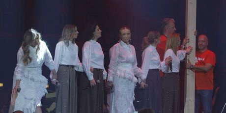 In Magazin: Duhovno-glazbeni spektakl Progledaj Srcem - 10