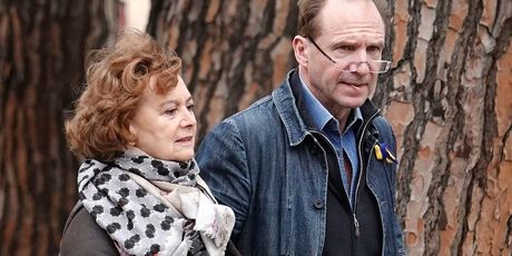 Ralph Fiennes i Francesca Annis - 2