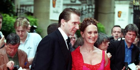 Ralph Fiennes i Francesca Annis - 4