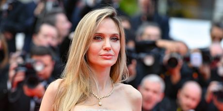 Angelina Jolie - 2