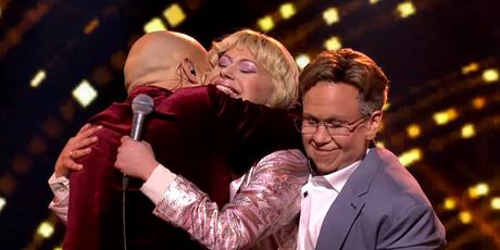Meri Andraković, Mario Roth Tvoje lice zvuči poznato