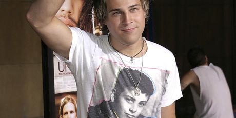 Ryan Cabrera - 3