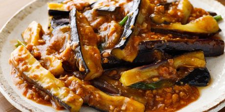 Začinjeni patlidžan s mljevenom svinjetinom