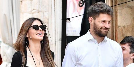 Bruno Petković, Iva Šarić