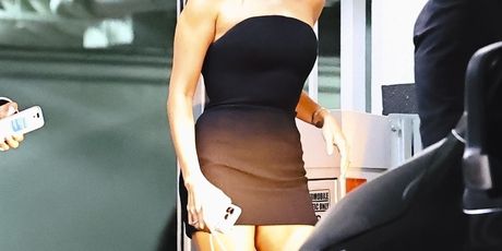 Hailey Bieber