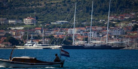 Jahte Jeffa Bezosa - 1