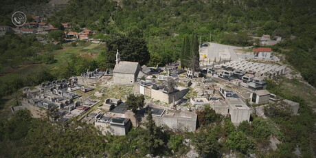 Privatno groblje u općini Marina - 3