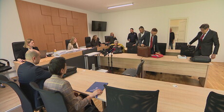 Nastavljeno suđenje bivšim ministrima - 1