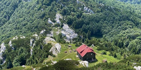 Schlosserov dom na Risnjaku - 4