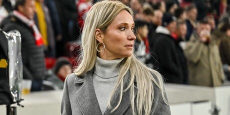 Hélène Hendriks - 9
