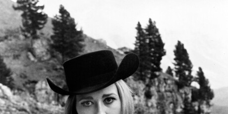 Faye Dunaway - 5