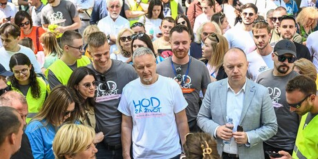 Marko Perković Thompson na Hodu za život - 5