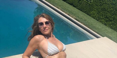 Elizabeth Hurley - 1
