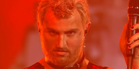 Sven Pocrnić kao Sam Smith