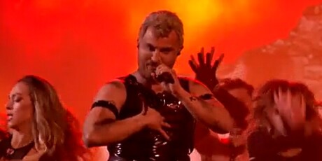 Sven Pocrnić kao Sam Smith